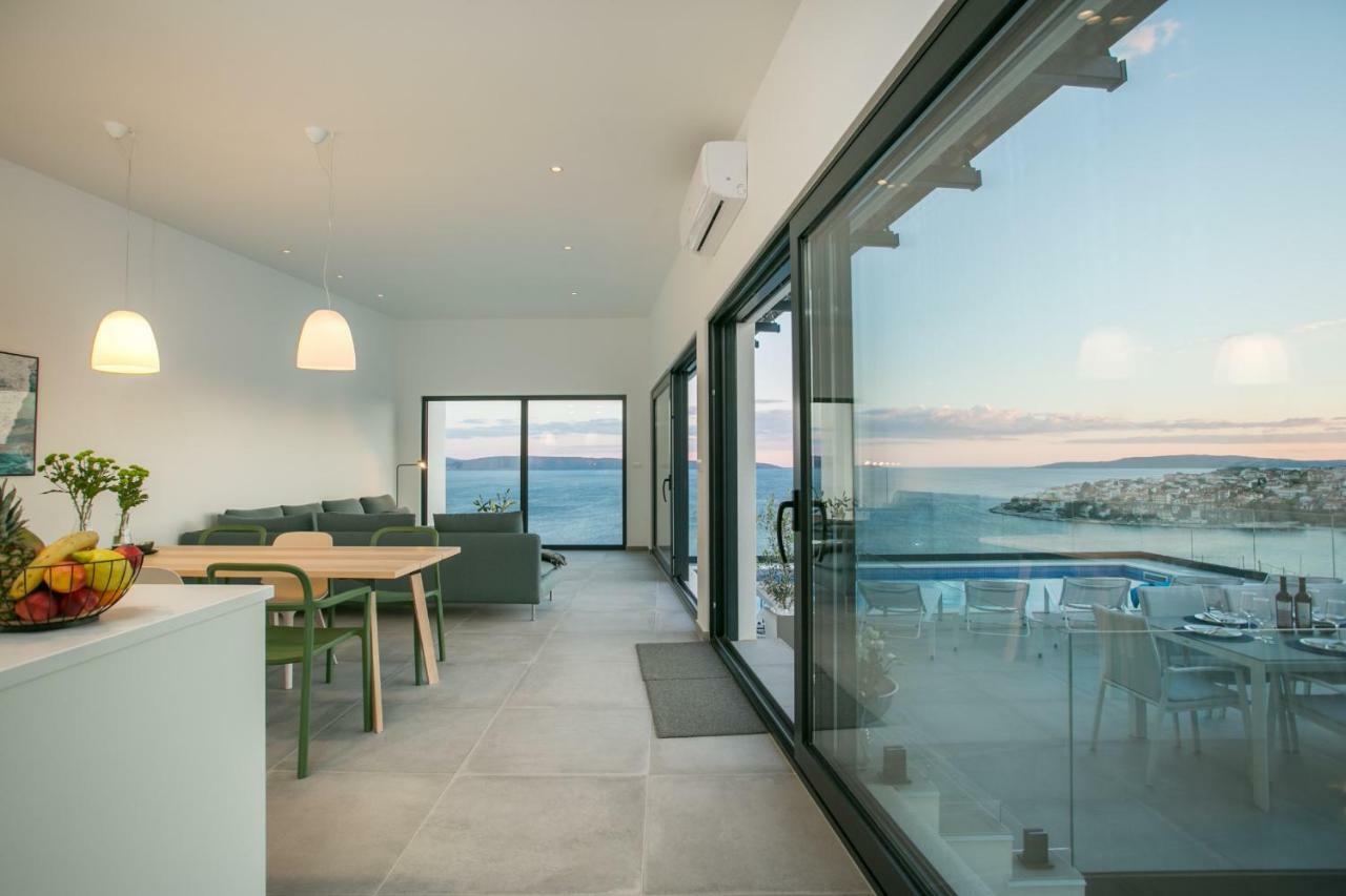 Holiday Home Olive Exclusive - 8 People, Heated Pool, Okrug Gornji, Sea View Trogir Bagian luar foto
