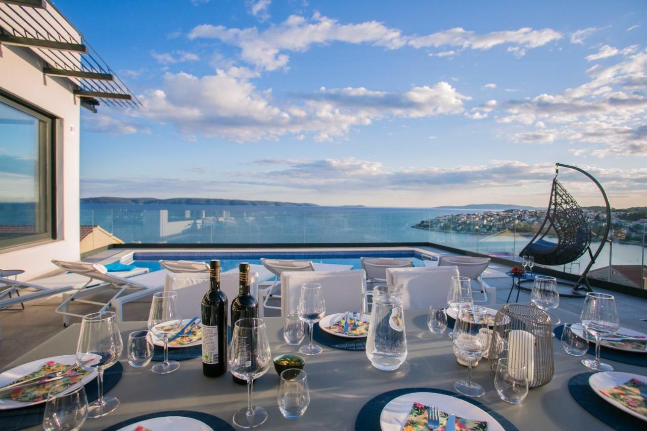 Holiday Home Olive Exclusive - 8 People, Heated Pool, Okrug Gornji, Sea View Trogir Bagian luar foto