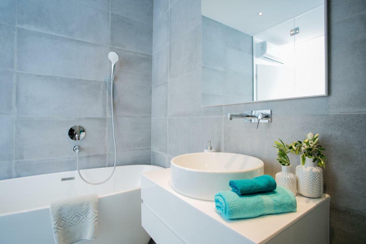 Holiday Home Olive Exclusive - 8 People, Heated Pool, Okrug Gornji, Sea View Trogir Bagian luar foto