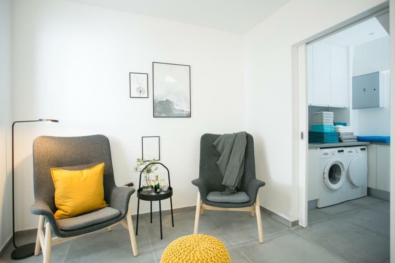 Holiday Home Olive Exclusive - 8 People, Heated Pool, Okrug Gornji, Sea View Trogir Bagian luar foto